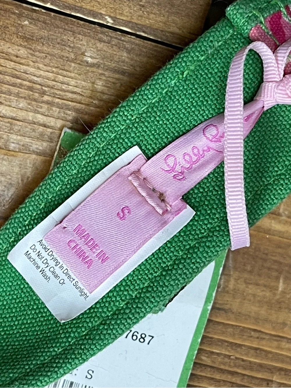 Lilly Pulitzer size small green and pink floral design canvas belt new